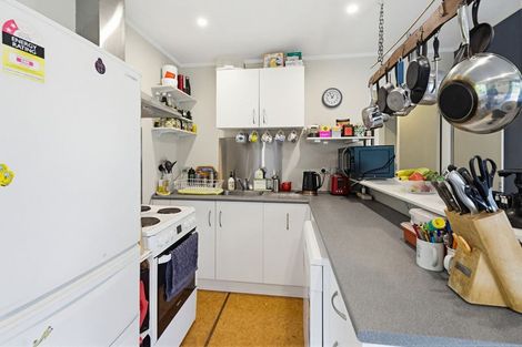 Photo of property in 15a Middleton Road, Paraparaumu Beach, Paraparaumu, 5032