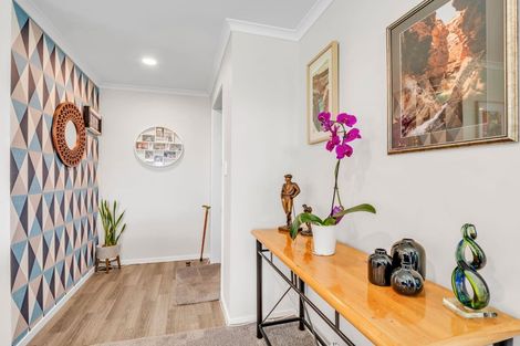 Photo of property in 11 Ngaio Street, Levin, 5510