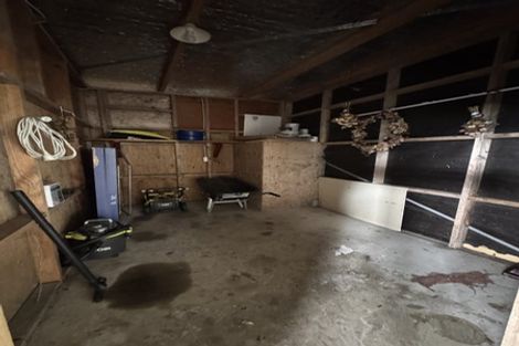 Photo of property in 220 Woodside Road, Woodside, Greytown, 5794