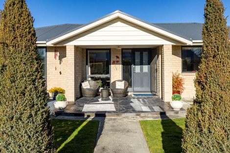 Photo of property in 240 Talbot Street, Geraldine, 7930