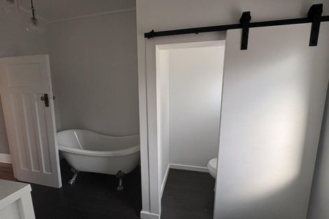 Photo of property in 1 Casey Avenue, Fairfield, Hamilton, 3214