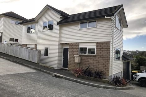 Photo of property in 16u3 Black Rock Road, Newlands, Wellington, 6037