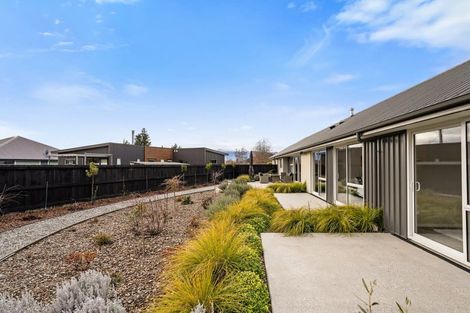 Photo of property in 7 Mallard Street, Albert Town, Wanaka, 9305