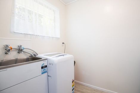 Photo of property in 2 Waterloo Place, Westown, New Plymouth, 4310