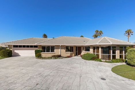 Photo of property in 24 Santa Monica Drive, Papamoa Beach, Papamoa, 3118