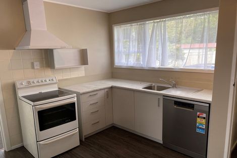 Photo of property in 87b Main Road, Wainuiomata, Lower Hutt, 5014