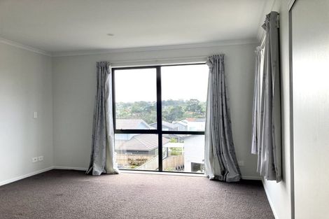 Photo of property in 66 Manutewhau Road, Massey, Auckland, 0614