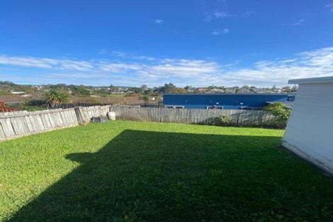 Photo of property in 77a Rosier Road, Glen Eden, Auckland, 0602