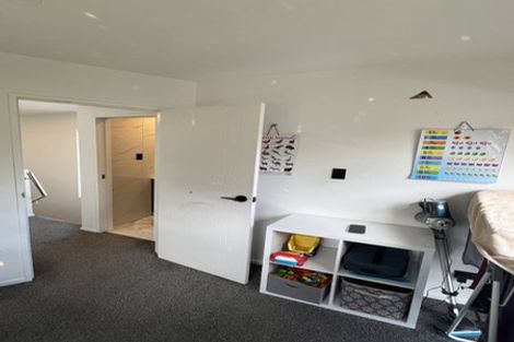 Photo of property in 1/72 Tiraumea Drive, Pakuranga, Auckland, 2010