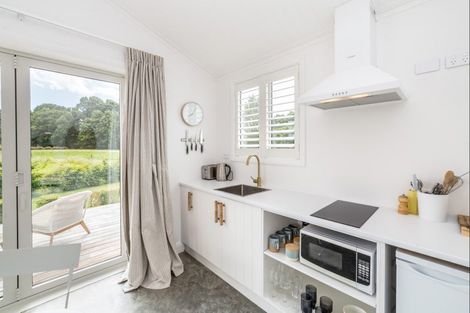 Photo of property in 194 Wood Street, Woodside, Greytown, 5794