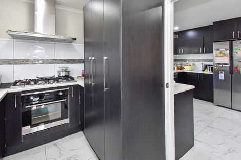 Photo of property in 7 Clendon Place, Manurewa, Auckland, 2102