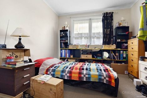 Photo of property in 11 Statesman Street, Henderson, Auckland, 0612