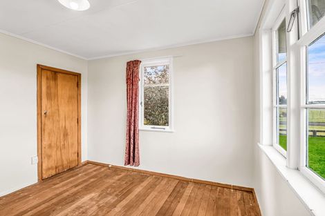 Photo of property in 55 Wilson Street, Waverley, 4510