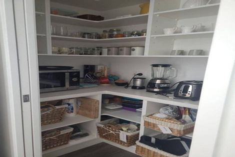 Photo of property in 182u8 London Street, Hamilton Central, Hamilton, 3204