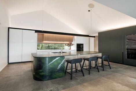 Photo of property in 109 Main Road, Governors Bay, Lyttelton, 8971