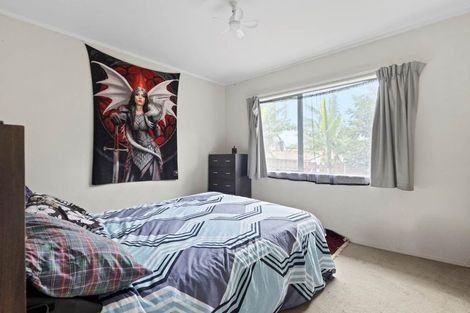 Photo of property in 7a Ngatira Place, Clendon Park, Auckland, 2103