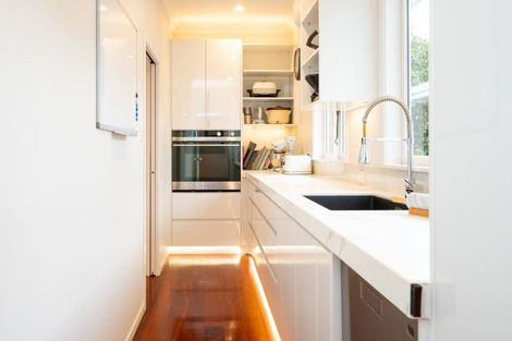 Photo of property in 80 Ormond Road, Twyford, Hastings, 4175