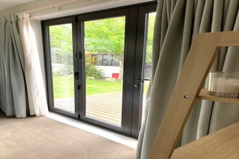 Photo of property in 33 Augusta Street, Redcliffs, Christchurch, 8081