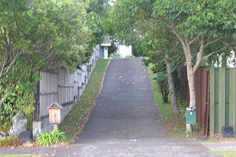 Photo of property in 5 Portsea Place, Chatswood, Auckland, 0626