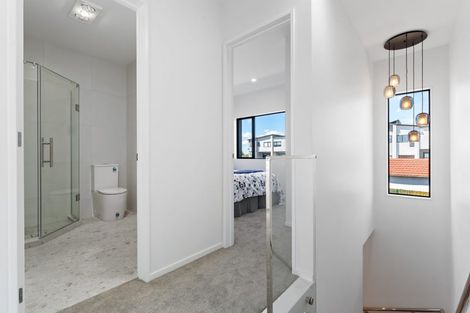 Photo of property in 729 Massey Road, Mangere, Auckland, 2022