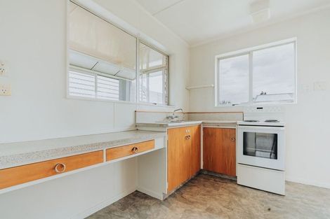 Photo of property in 12 Cowper Street, Milton, 9220