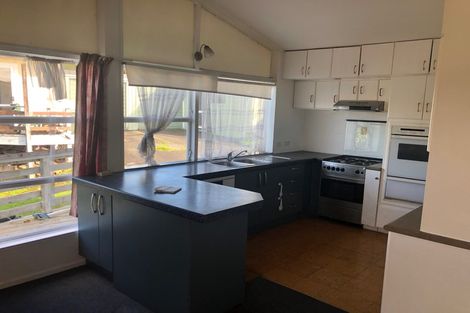 Photo of property in 334 Triangle Road, Massey, Auckland, 0614