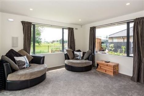 Photo of property in 28a Springwater Avenue, Northwood, Christchurch, 8051