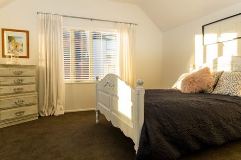 Photo of property in 16 Gracefield Avenue, Christchurch Central, Christchurch, 8013