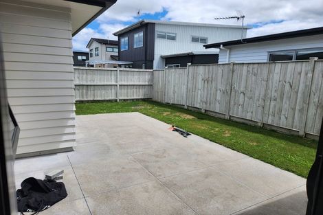 Photo of property in 63 Te Napi Drive, Takanini, 2112