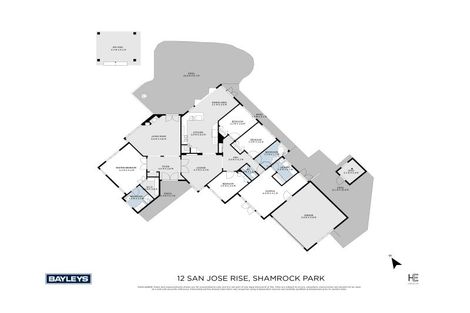 Photo of property in 12 San Jose Rise, Shamrock Park, Auckland, 2016