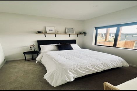 Photo of property in 6 Parenga Lane, Kumeu, 0810