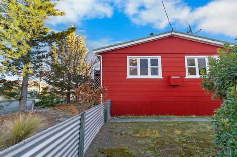 Photo of property in 36 Jollie Road, Twizel, 7901