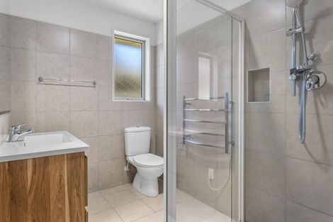 Photo of property in 65 Cleveland Street, Edgeware, Christchurch, 8013