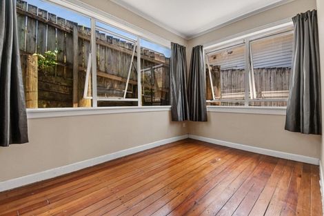 Photo of property in 23b Kamara Road, Glen Eden, Auckland, 0602