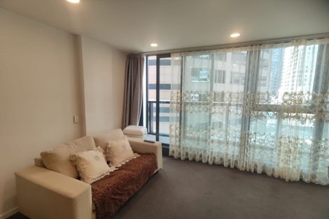 Photo of property in 10 Jubaea Place, Henderson, Auckland, 0610