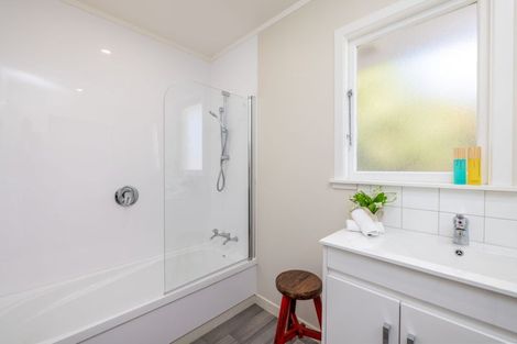 Photo of property in 14 Delph Street, Avonhead, Christchurch, 8042