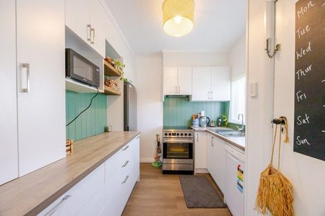 Photo of property in 714a Wavell Street, Akina, Hastings, 4122
