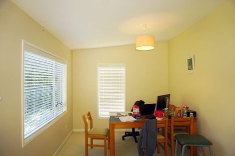 Photo of property in 55 Gatman Street, Birkdale, Auckland, 0626