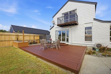 Photo of property in 18 Heathglen Avenue, Parklands, Christchurch, 8083