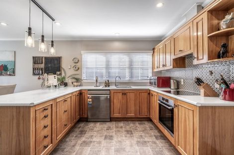 Photo of property in 30 Cruickshank Crescent, Rosedale, Invercargill, 9810