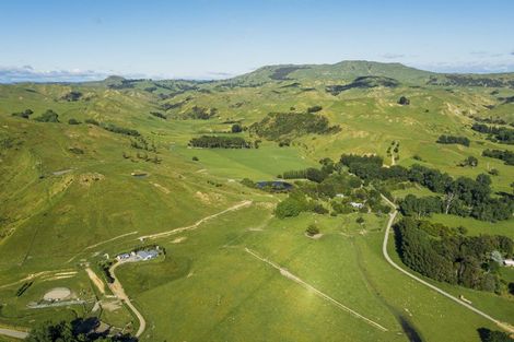 Photo of property in 3360 Pourerere Road, Pourerere, Waipawa, 4271