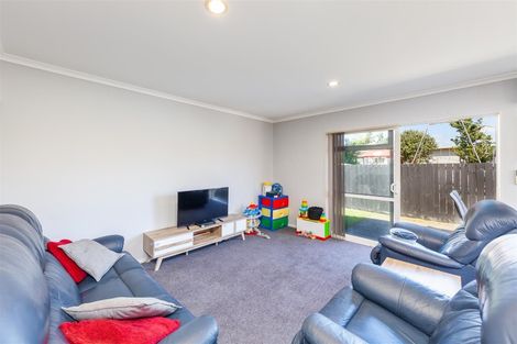 Photo of property in 4a Melanie Place, Orewa, 0931