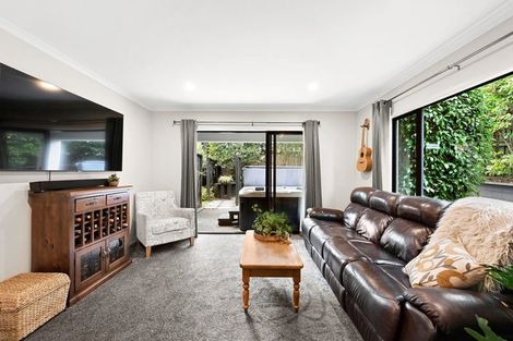 Photo of property in 9 Bishopsworth Way, Huntington, Hamilton, 3210