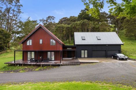 Photo of property in 377 Clevedon Kawakawa Road, Clevedon, Papakura, 2585