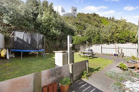 Photo of property in 44 Owhiro Bay Parade, Owhiro Bay, Wellington, 6023