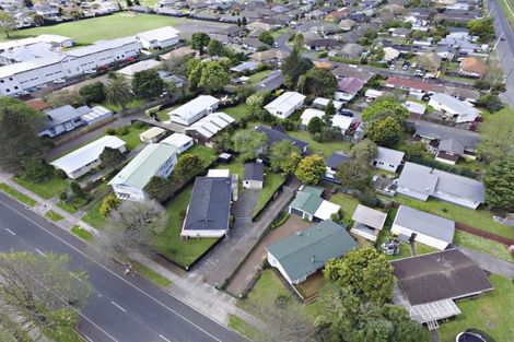 Photo of property in 19 Takanini School Road, Takanini, 2112