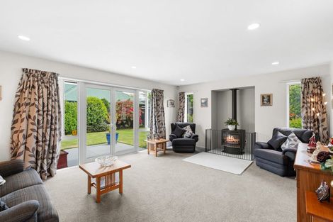 Photo of property in 12 Chesterfield Mews, Russley, Christchurch, 8042