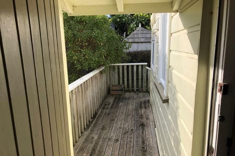 Photo of property in 7 Derby Street, Mount Victoria, Wellington, 6011