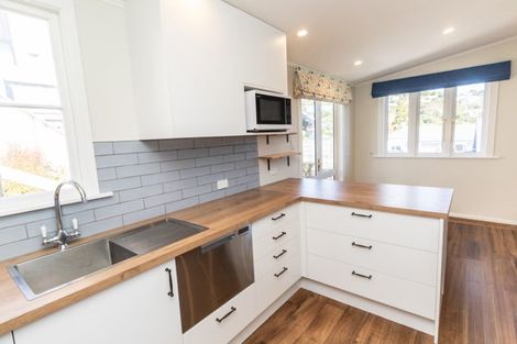 Photo of property in 21 Bombay Street, Ngaio, Wellington, 6035