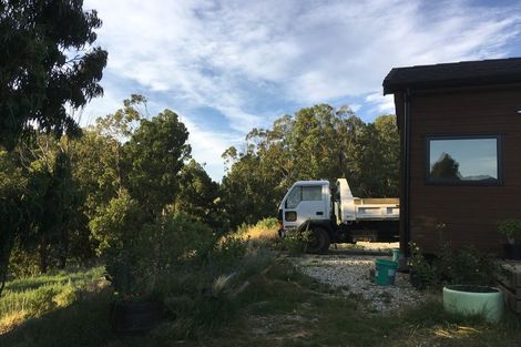 Photo of property in 1 Maude View Road, Hawea Flat, Wanaka, 9382